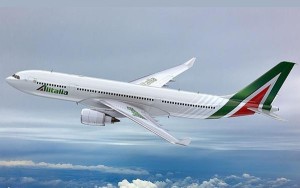 Alitalia sobrevive gracias a una inyección económica del gobierno.