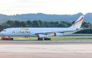 El A340 de Plus Ultra lleva meses estacionado en Barajas.