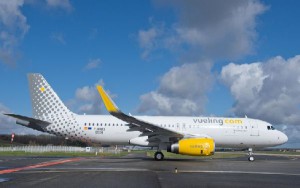 Los retrasos del pasado verano pasan factura a Vueling en Baleares.