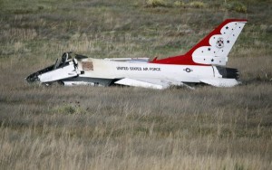 En el segundo accidente el piloto logró eyectarse a tiempo.