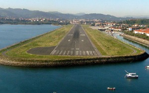 Los vuelos partirán del aeropuerto de Hondarribia.