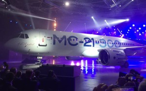 El MC21 nace con el firme propósito de arañar mercado a Boeing y Airbus. 