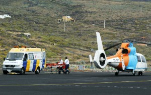 En los territorios insulares, los vuelos ambulancia son el único medio de evacuación rápida.