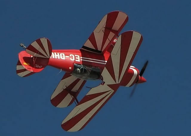 El vuelo acrobático es su elemento