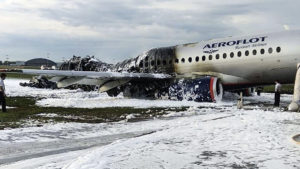 los pilotos ignoraron alerta de wind shear